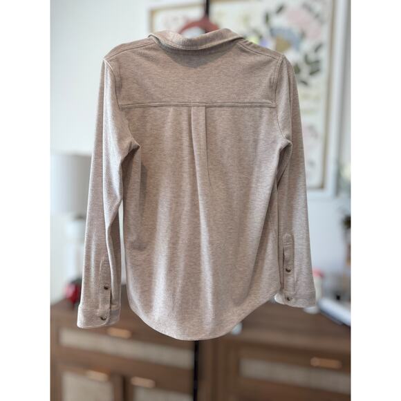 Faherty Legend™ Pockets Sweater Button Front Shirt Off White Womens Size Small - Picture 3 of 11